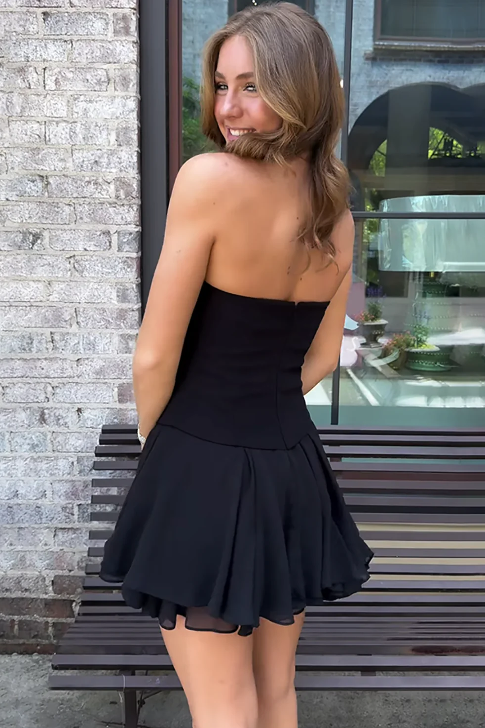 Black A-Line Strapless Empire-Waist Pleated Chiffon Short Homecoming Dress