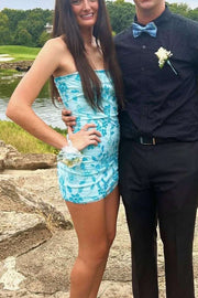 Cute Strapless Sleeveless Beads Appliques Mini Homecoming Dress