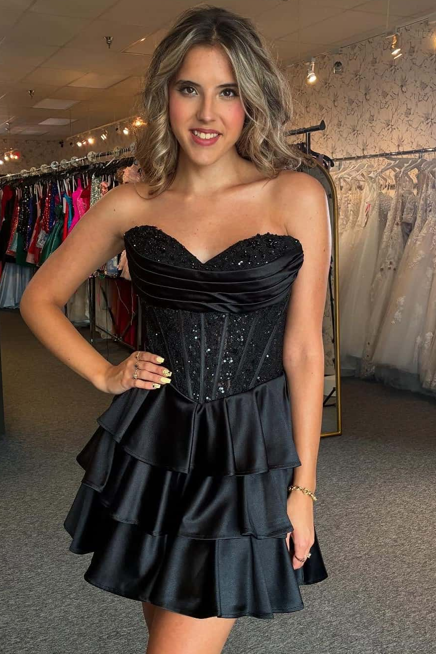 A-Line Strapless V-Neck with Sequins Multi-Layered Homecoming Dress