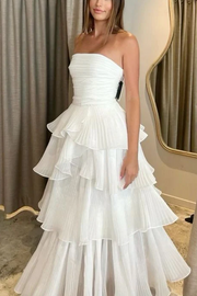 Strapless Tiered Scoop Sleeveless Ruffles White Prom Formal Dress