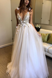 Deep V-Neck 3D Floral Empire-Waist A-Line Tulle Long Prom Dress