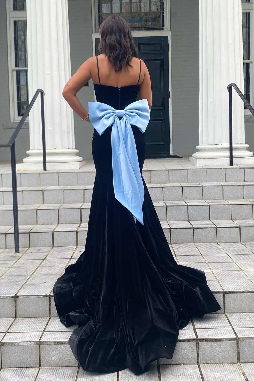 Elegant Mermaid V-Neck Spaghetti Straps Velvet Formal Prom Dress with Bow