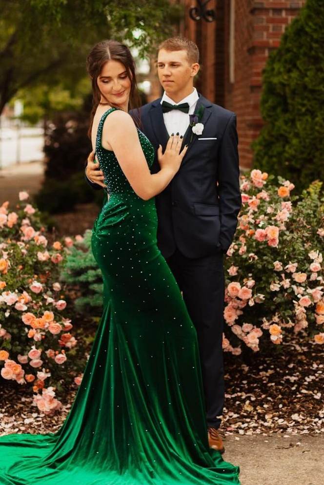 Elegant Green Mermaid Beading Straps Velvet Long Formal Prom Dress