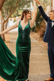 Elegant Green Mermaid Beading Straps Velvet Long Formal Prom Dress