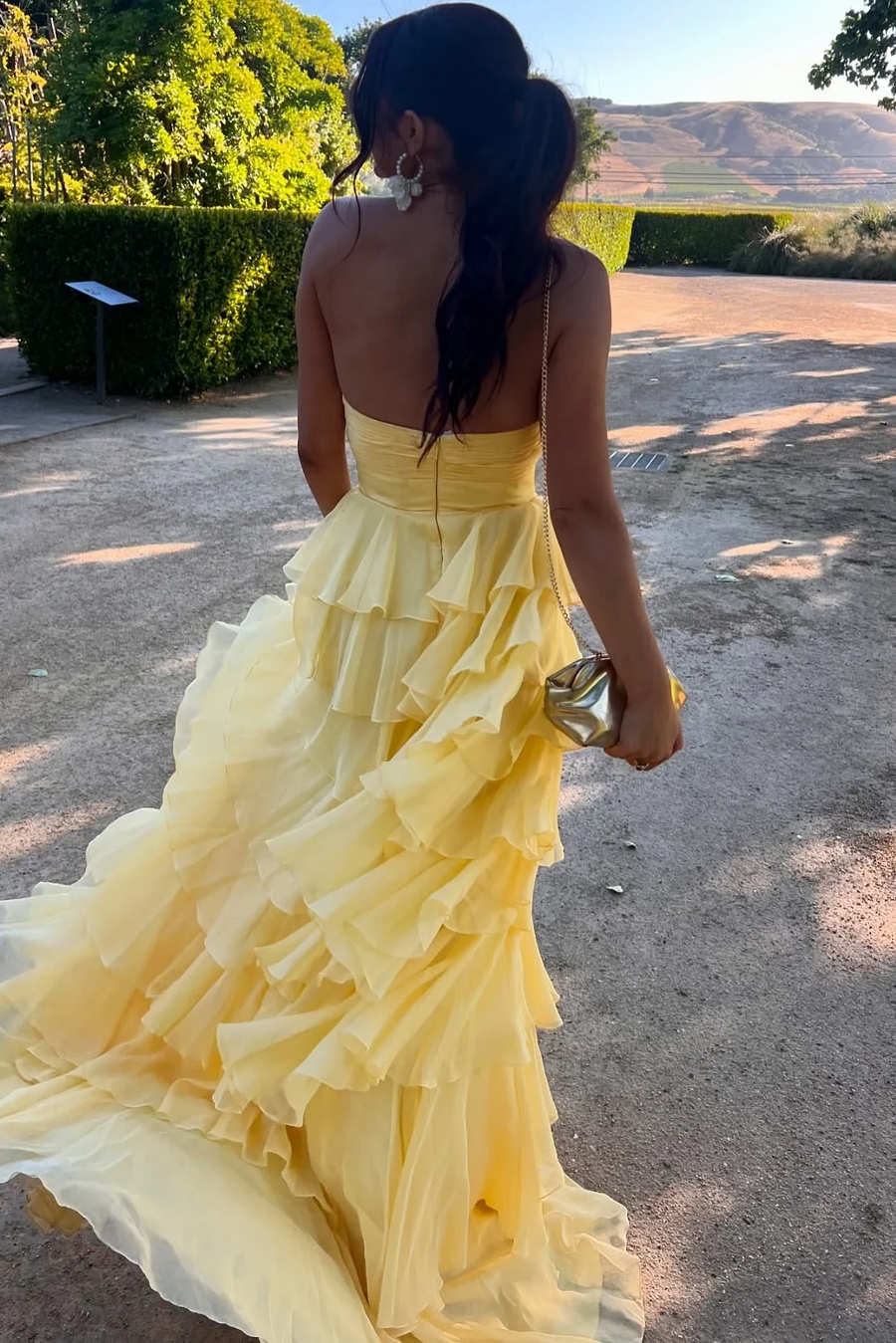 A-Line Strapless V-Neck Layered Chiffon Sleeveless Formal Prom Dress