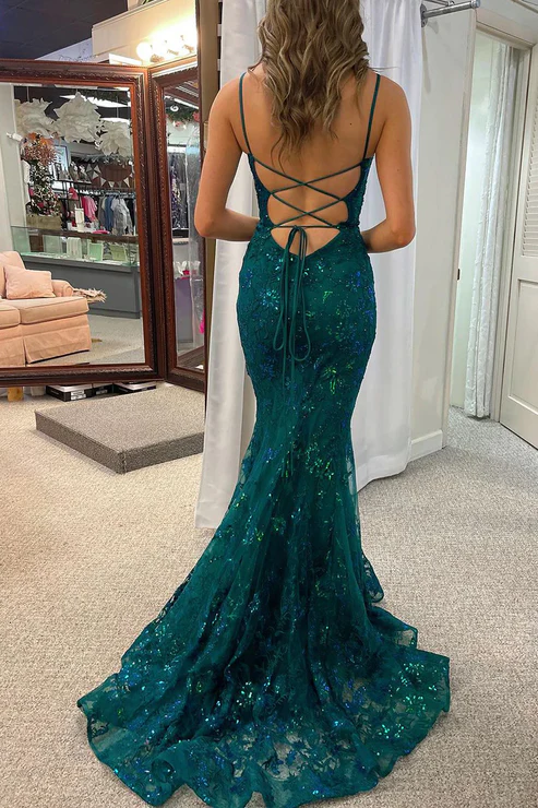 Spaghetti Straps Appliques Scoop Mermaid Sleeveless Long Prom Dress