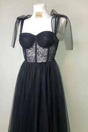 Black A-Line Straps Sweetheart Tulle Sleeveless Long Prom Formal Dress