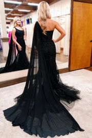 Black One Shoulder Lace Appliques Mermaid Sleeveless Long Prom Dress