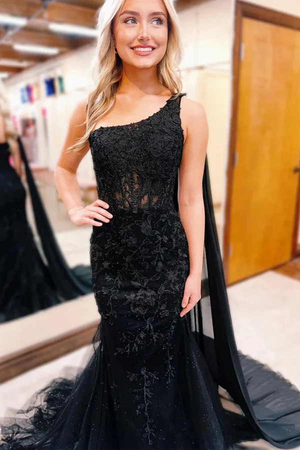 Black One Shoulder Lace Appliques Mermaid Sleeveless Long Prom Dress