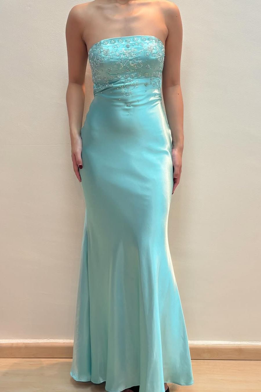 Elegant Strapless Scoop Neck Appliques Sleeveless Long Prom Dress