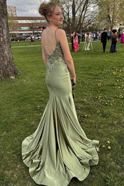 Mermaid Spaghetti Straps V-Neck Appliques Long Prom Dress