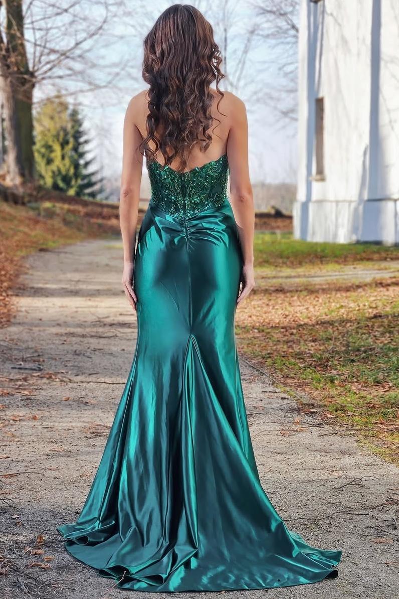 Green Sweetheart Strapless Appliques Pleated Mermaid Prom Dress with Slit