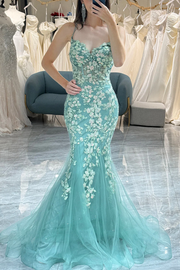 Mermaid Spaghetti Straps Lace Appliques V-Neck Long Prom Dress