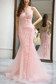 Mermaid Spaghetti Straps Lace Appliques V-Neck Long Prom Dress