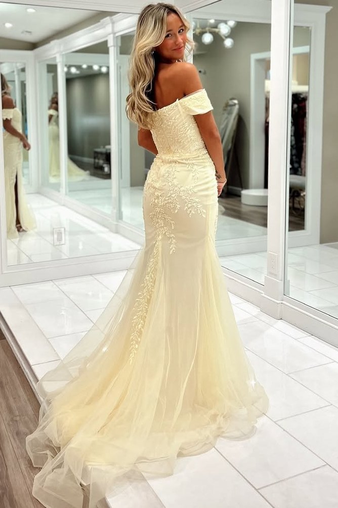 Off-Shoulder Mermaid Appliques Sweetheart Prom Dress with Slit