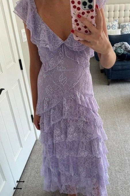 Lilac Straps V-Neck Lace Multi-Layered Sleeveless Prom Dress