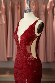 Stunning Mermaid Deep V-Neck Lace Prom Formal Dress with Train