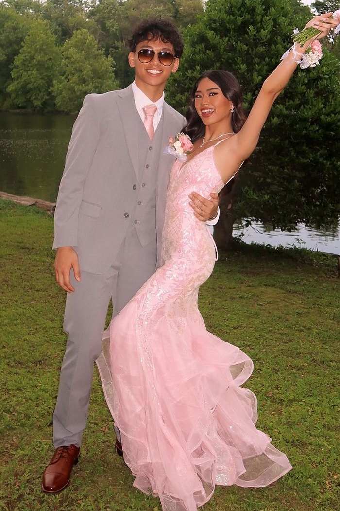 Pink V-Neck Mermaid Spaghetti Straps Appliques Ruffles Long Prom Dress