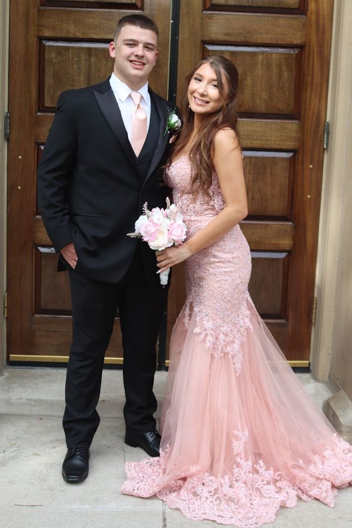 Pink Lace Appliques Strapless Sleeveless Mermaid Tulle Prom Dress