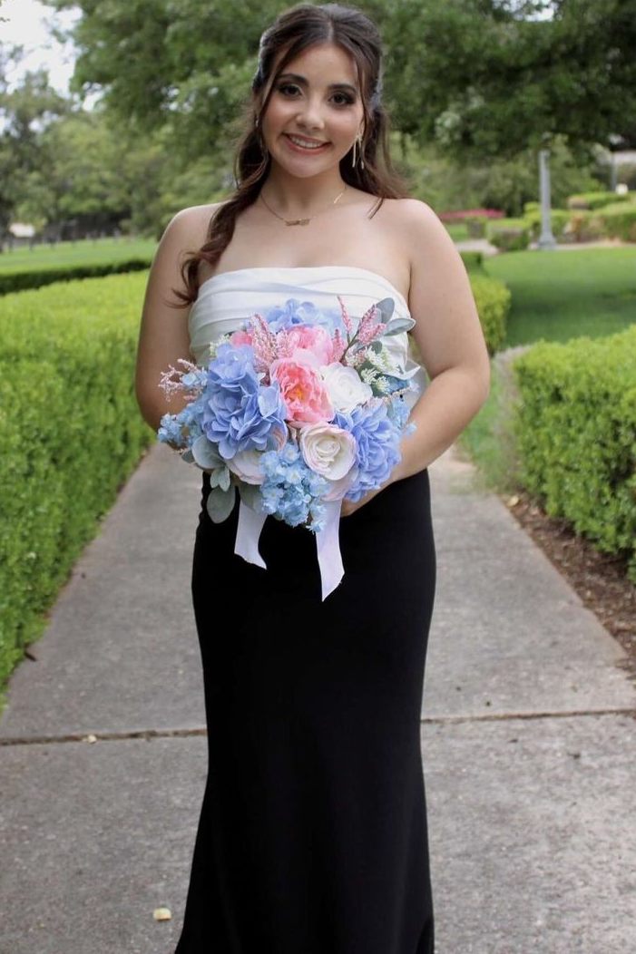 Classy Strapless Pleats Mermaid Sleeveless Satin Prom Dress with Bow