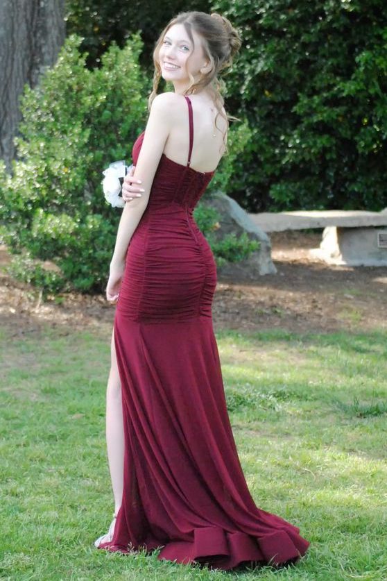 Burgundy Spaghetti Straps V-Neck Pleats Mermaid Prom Dress with Slit