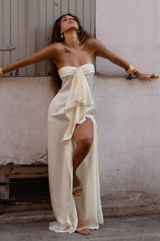 Chic Strapless High Slit Sleeveless Ruffles Long Prom Party Dress