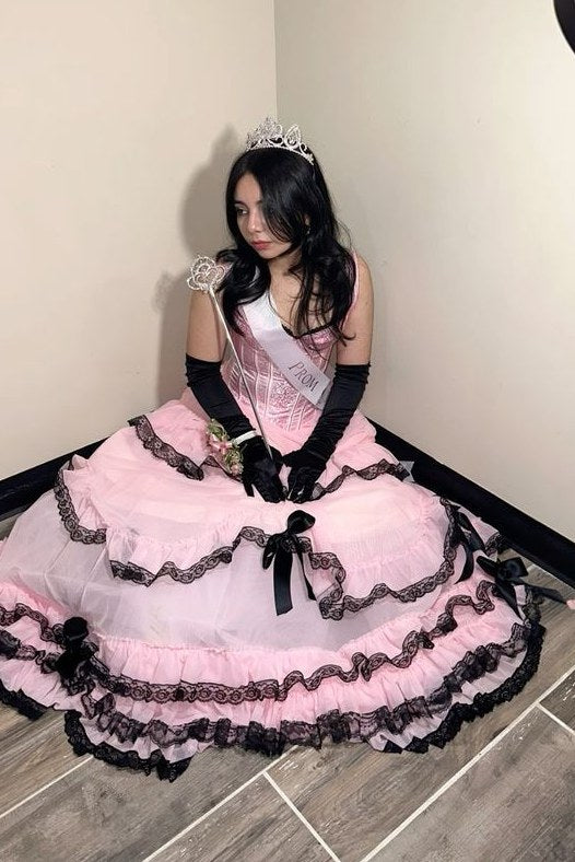 Vintage Strapless A-Line Empire-Waist with Black Lace Ruffles Long Prom Dress