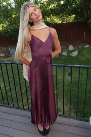 Spaghetti Straps V-Neck Sleeveless Pleated Long Formal Prom Dress