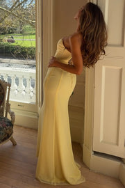 Yellow Strapless Scoop Neck Pleats Sleeveless Fitted Long Prom Dress