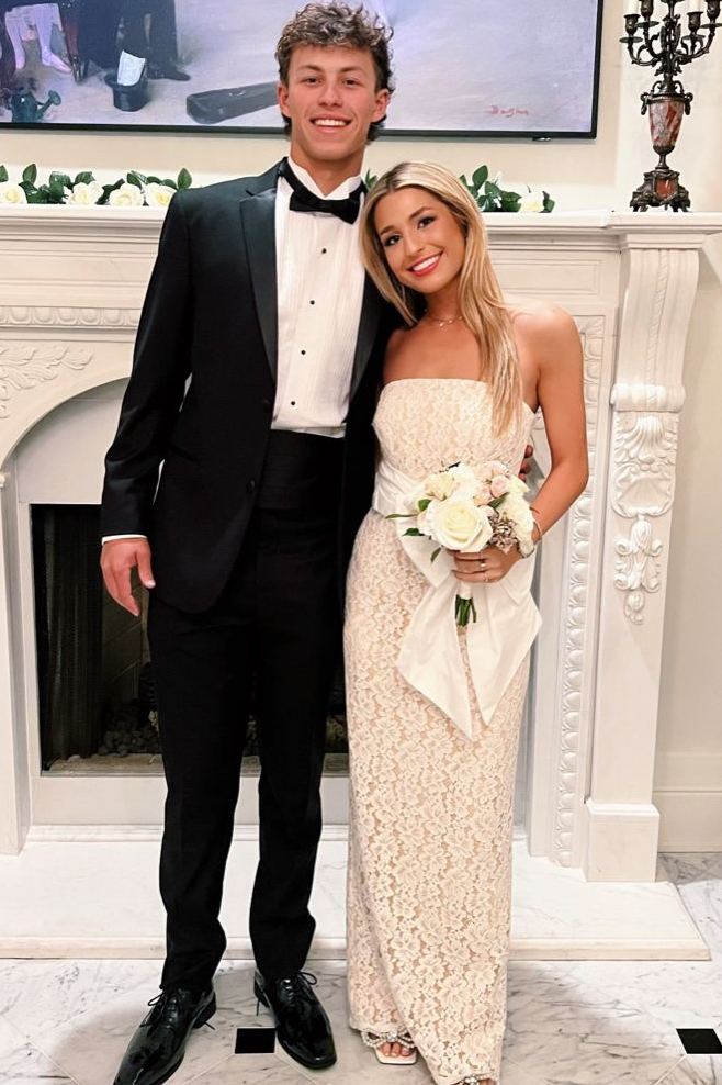 Exquisite White Strapless Sleeveless Lace Long Prom Dress with Big Bow