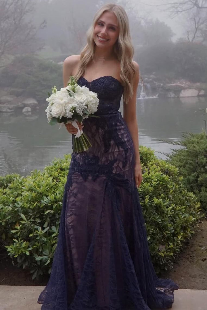 Sweetheart Strapless Lace Appliques Sleeveless Tulle Mermaid Prom Dress