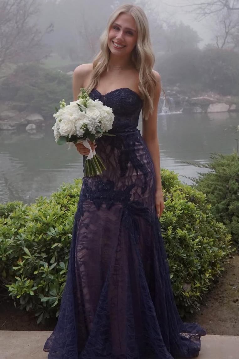 Sweetheart Strapless Lace Appliques Sleeveless Tulle Mermaid Prom Dress