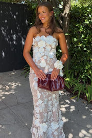 Exquisite Strapless Flower Appliques Sleeveless Lace Prom Dress