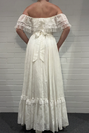 Vintage Off-Shoulder A-Line Empire-Waist Elegant Lace Long Prom Dress