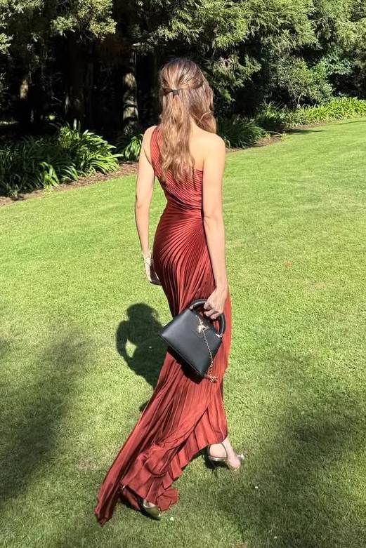 One Shoulder A-Line Pleated Sleeveless Empire-Waist Formal Prom Dress