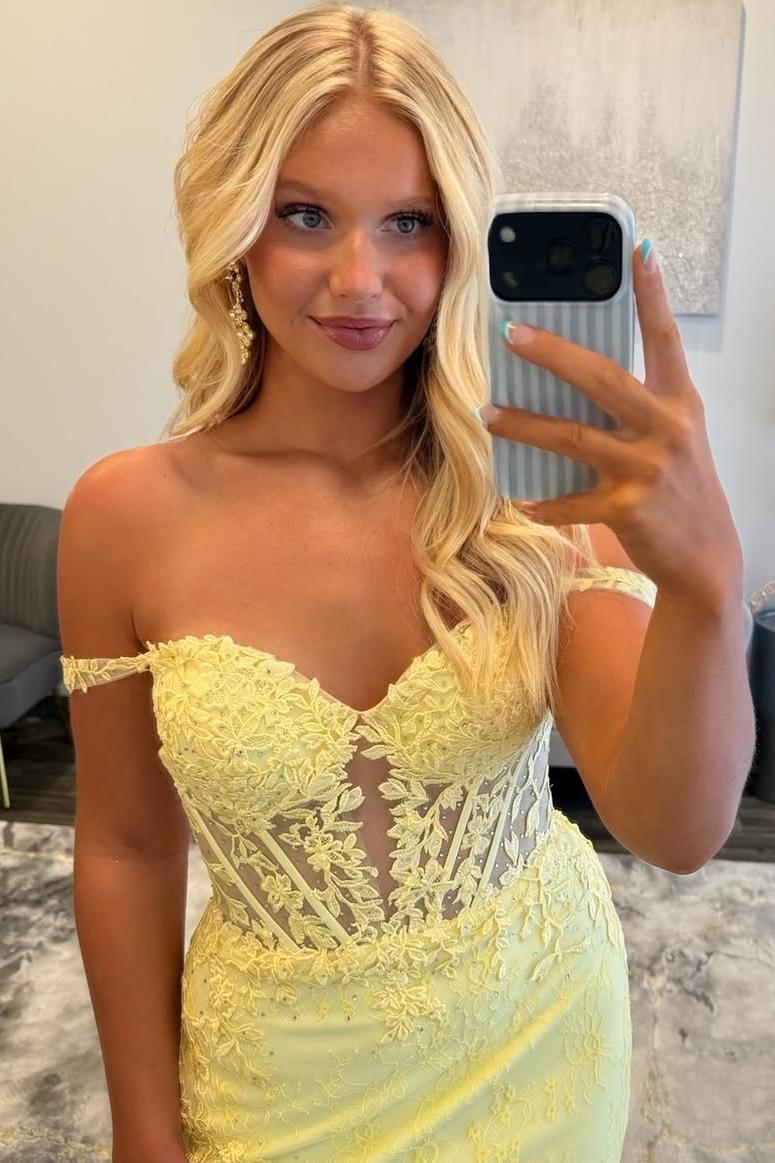Yellow Off-Shoulder Sweetheart Lace Appliques Side Slit Long Prom Dress