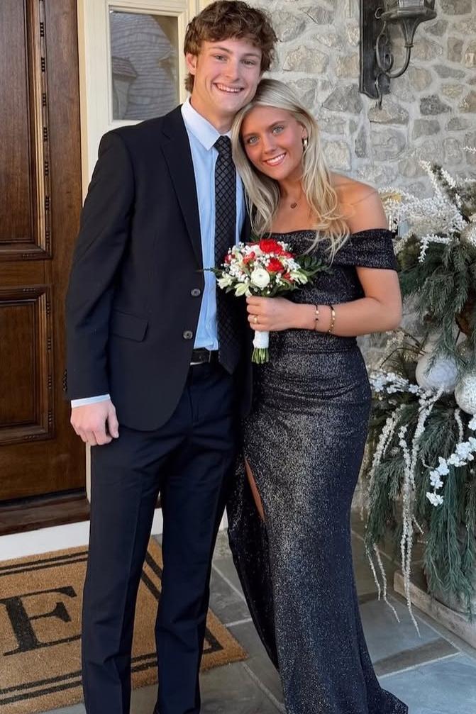 Black Classy Off-Shoulder Pleats Long Prom Dress with High Slit