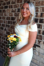 Yellow Off-Shoulder Twist Pleats Satin Fitted Long Prom Party Dress