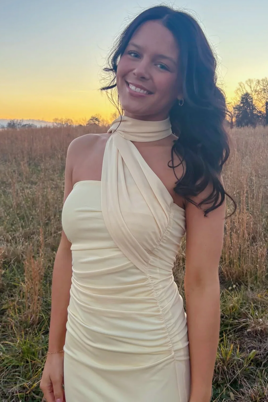 Yellow Halter Pleats Sleeveless Sheath Satin Formal Prom Dress