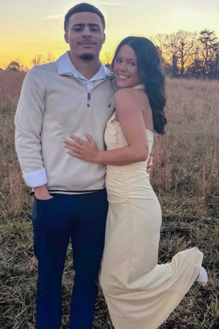 Yellow Halter Pleats Sleeveless Sheath Satin Formal Prom Dress