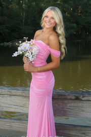 Charming Off-Shoulder Sweetheart Pleated Fitted Long Prom Dress