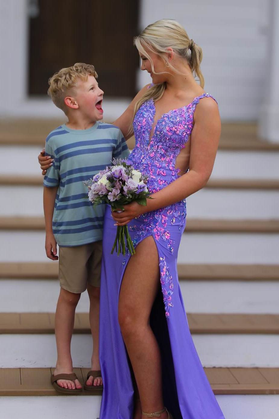 Purple V-Neck Appliques High Slit Mermaid Prom Dress Long