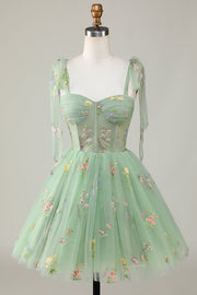 Floral Embroidery Sweetheart A-Line Short Party Dress in light green