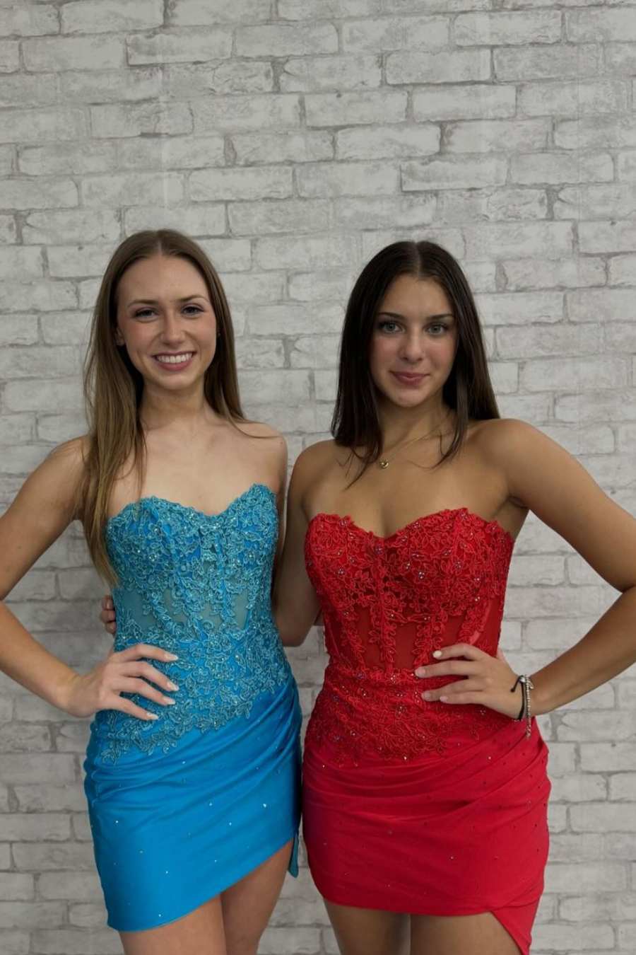 Strapless Sweetheart Appliques Sleeveless Pleated Short Homecoming Dre –  Modsele