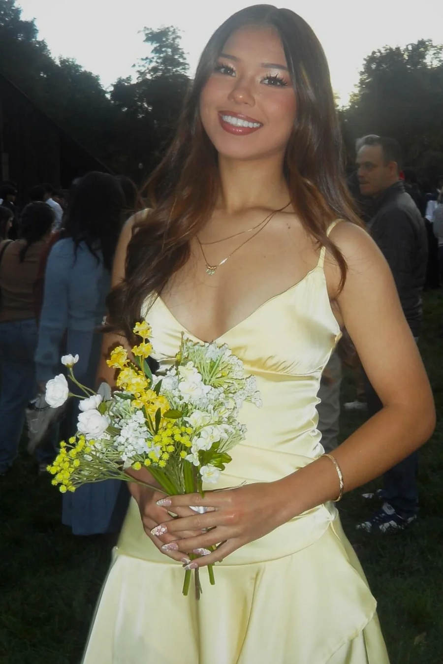 Spaghetti Straps Yellow V-Neck Ruffles Satin Sleeveless Short Homecoming Party Dress