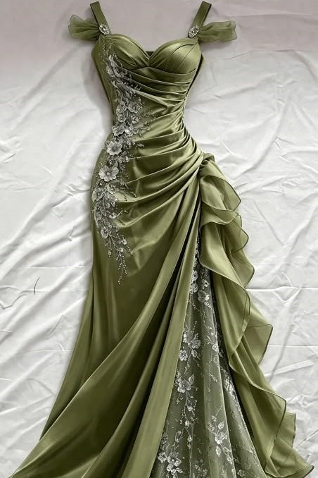 Stunning A-Line Sweetheart Pleats Lace Appliques Ruffles Long Prom Dress