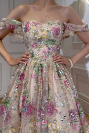 Stunning Off-Shoulder A-Line Floral Appliques Empire-Waist Long Prom Dress