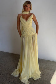 Stunning Yellow A-Line Strapless V-Neck Pleated Chiffon Long Prom Dress