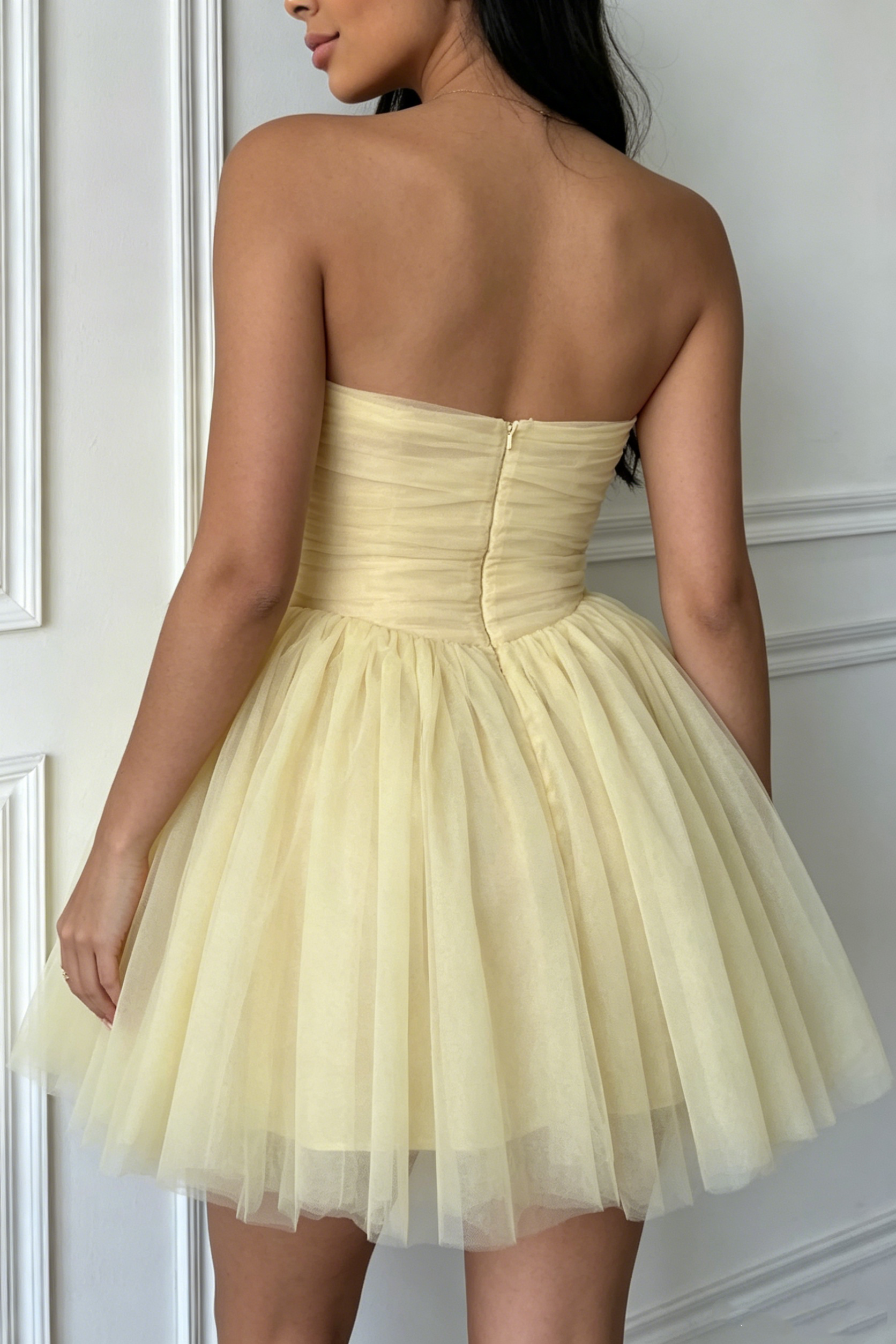 Yellow Strapless A-Line Sweetheart Pleats Empire-Waist Tulle Short Homecoming Dress