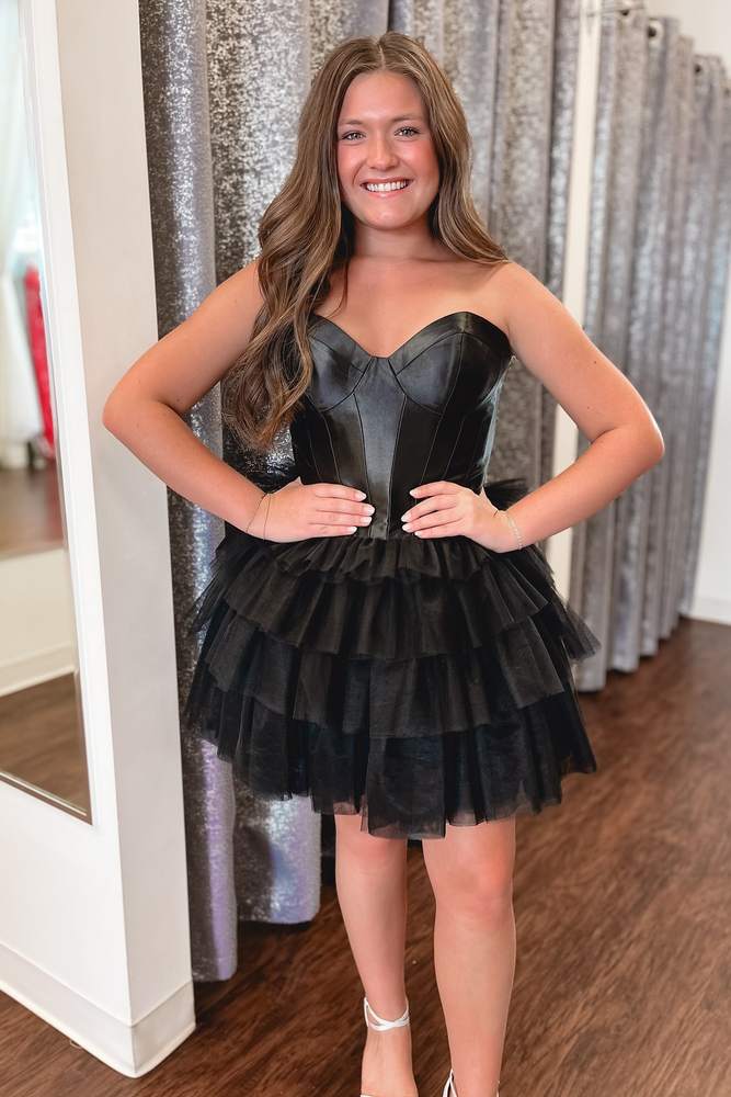 Strapless Black A-Line Tiered Tulle Homecoming Dress